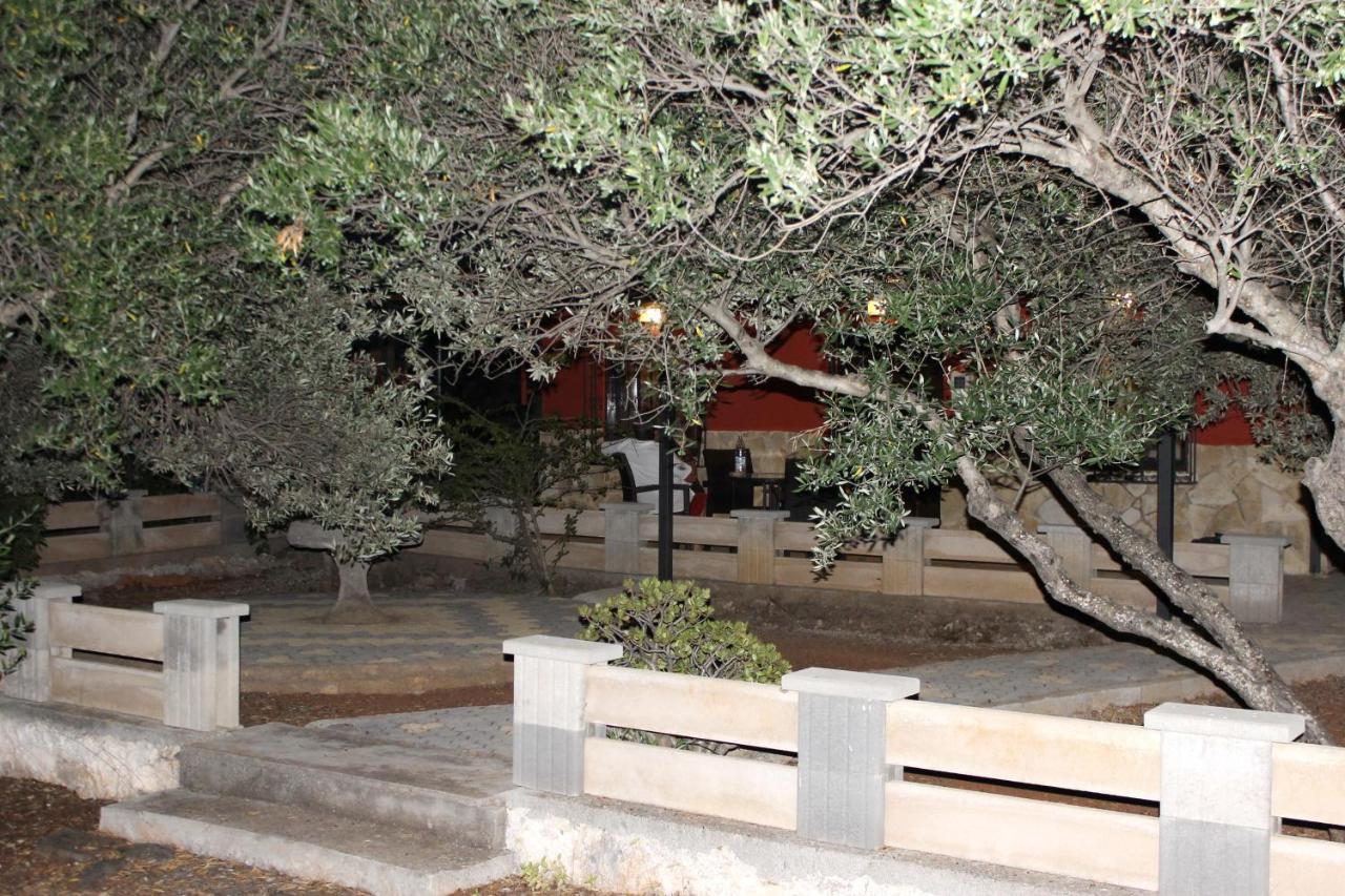 Katy'S Place กาลาธาส ภายนอก รูปภาพ