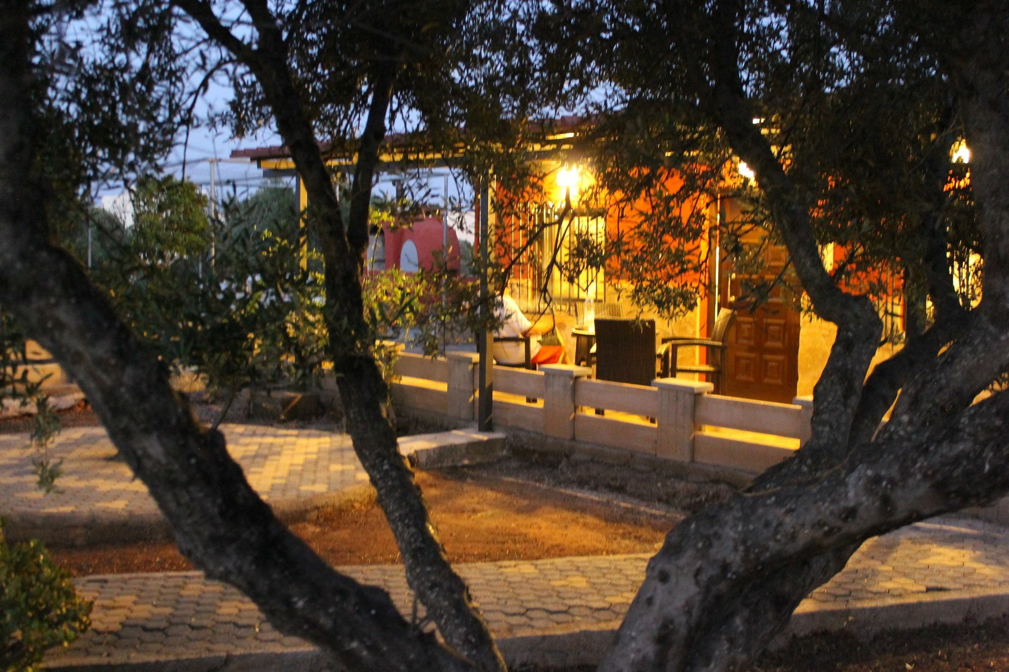 Katy'S Place กาลาธาส ภายนอก รูปภาพ